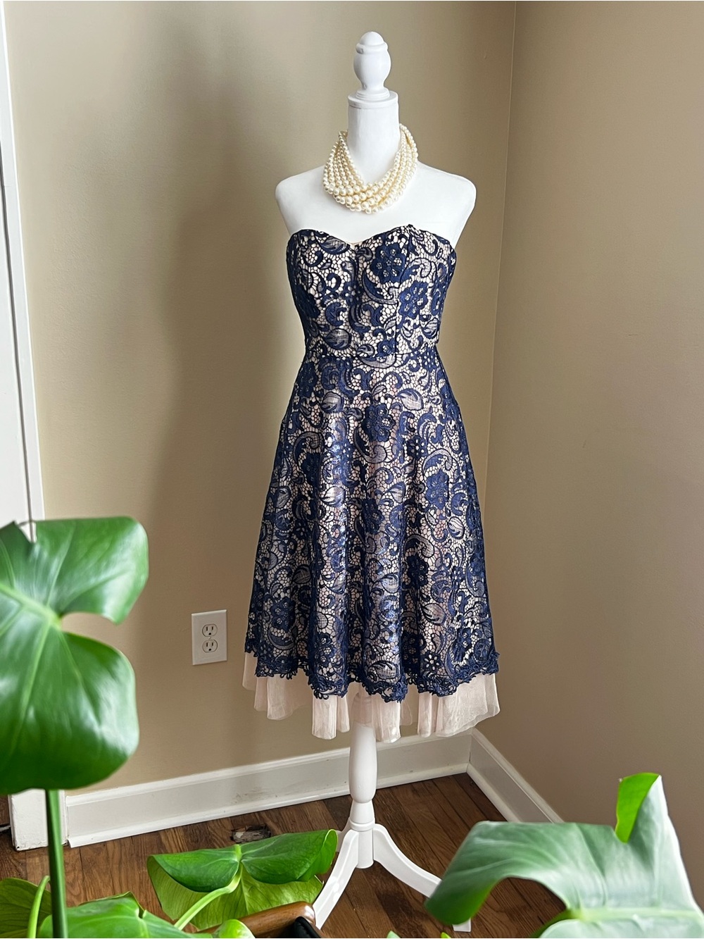 Evening / Formal Dress